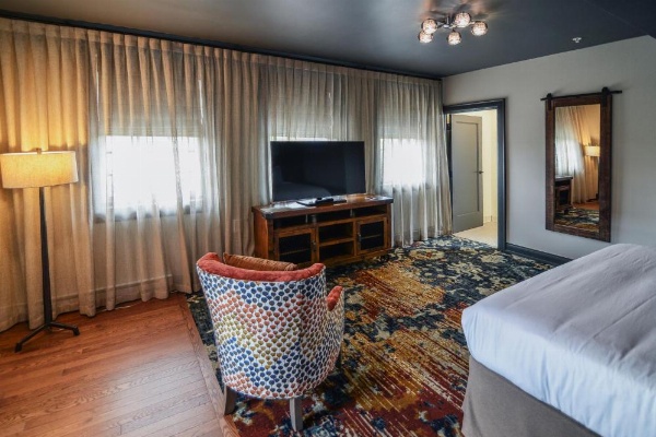 The Stella Hotel & Ballroom image 13