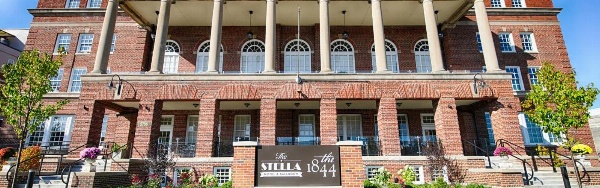 The Stella Hotel & Ballroom Main image